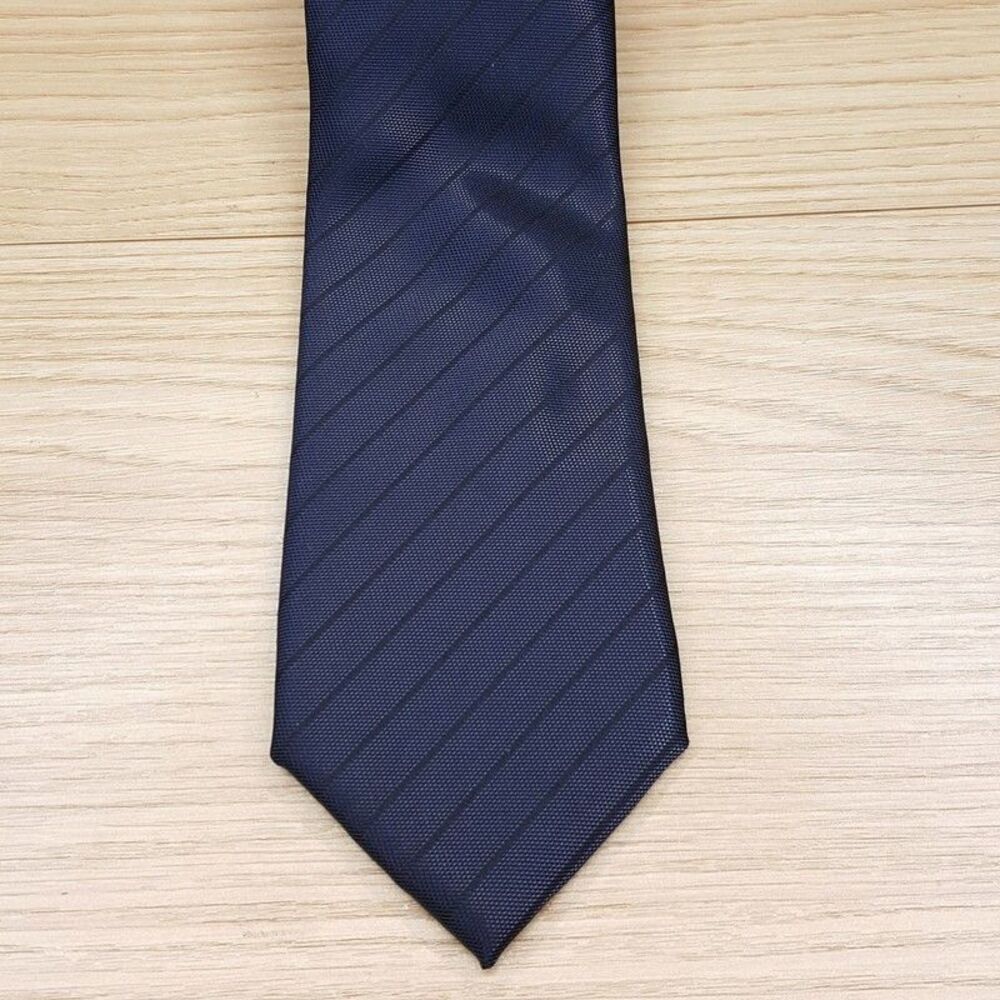 ALFANI Mens Neck Tie Navy Black Diagonal Stripe Modern Slim Necktie